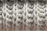 Waning Moon Ö Throw